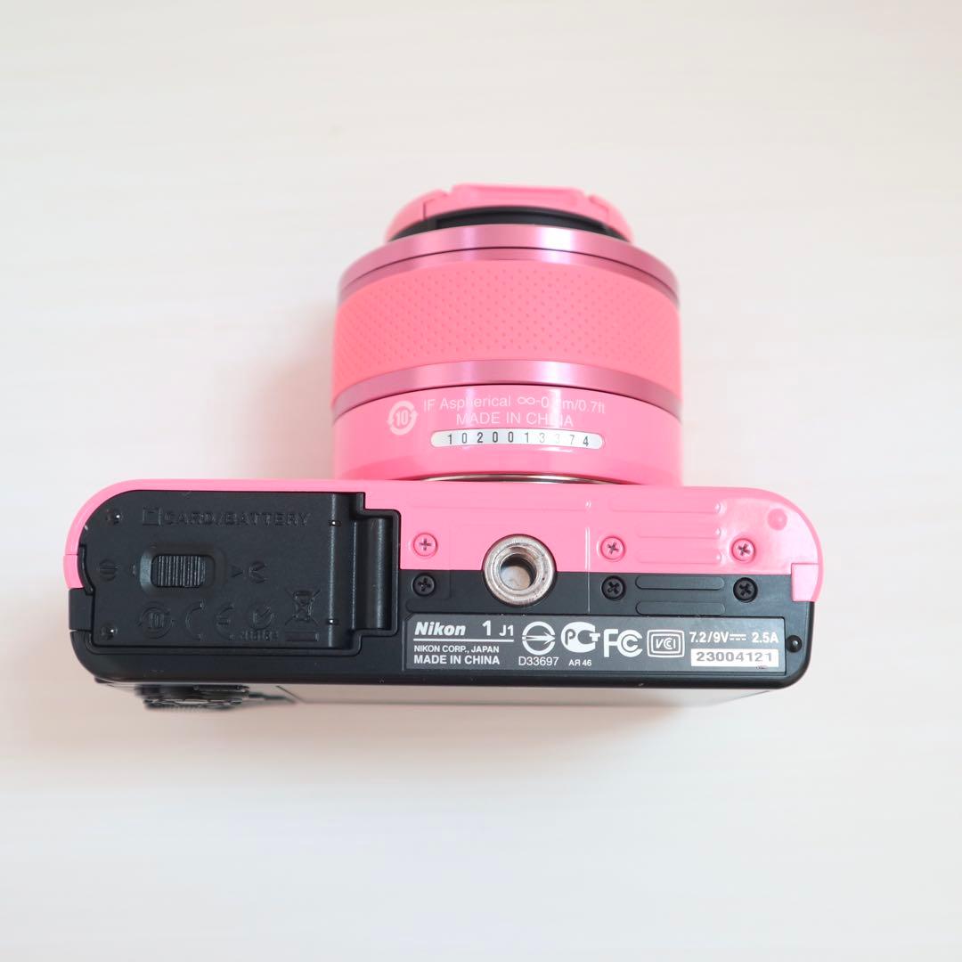 ☃️本日まで!〘希少〙Nikon 1 J1 ミラーレス一眼カメラ ピンク