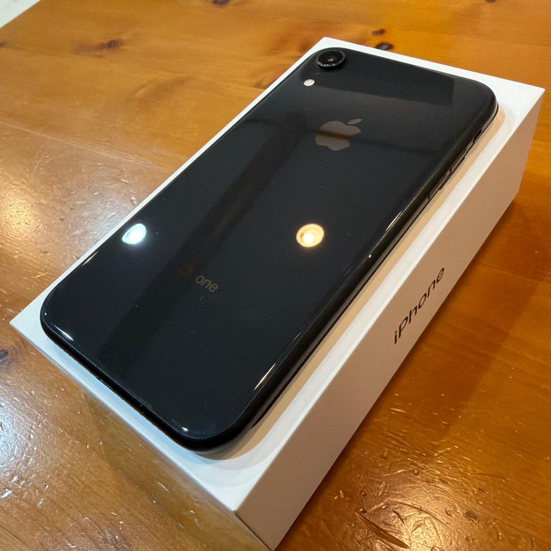 【ピンクの猫】Apple iPhone XR ブラック 本体 箱付き