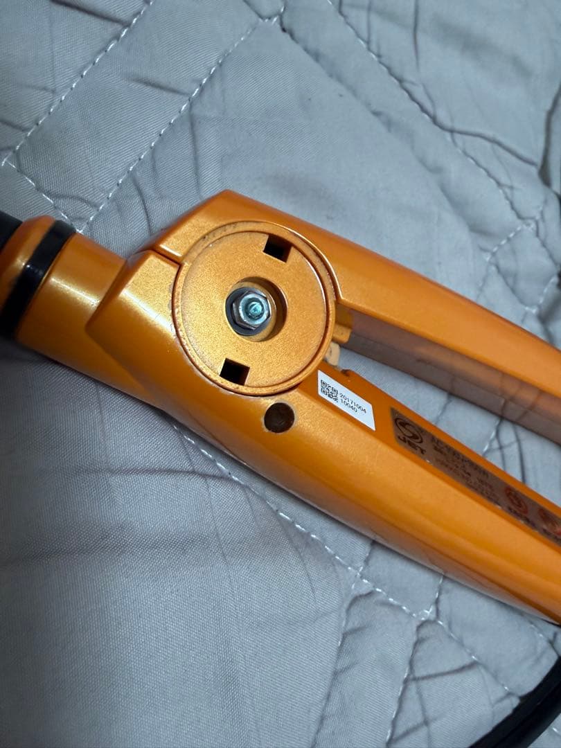 ADST Premium DS2 ストレートヘアアイロン オレンジ