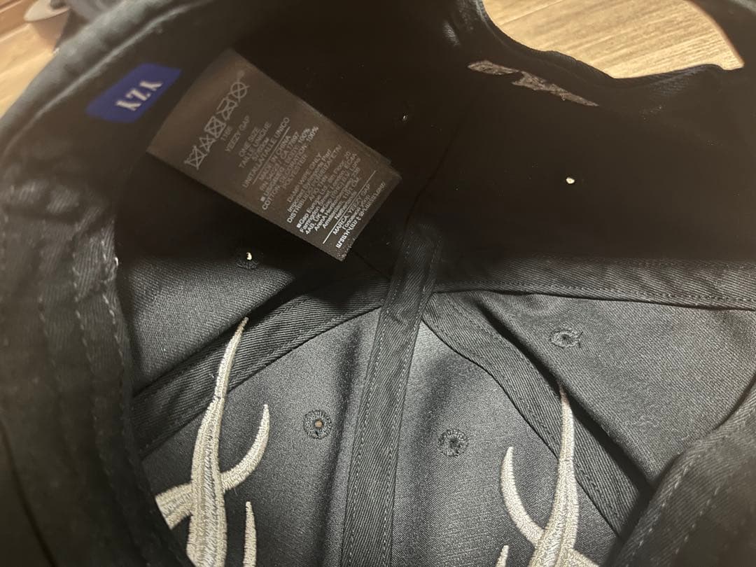 正規品　yeezy gap balenciaga キャップ