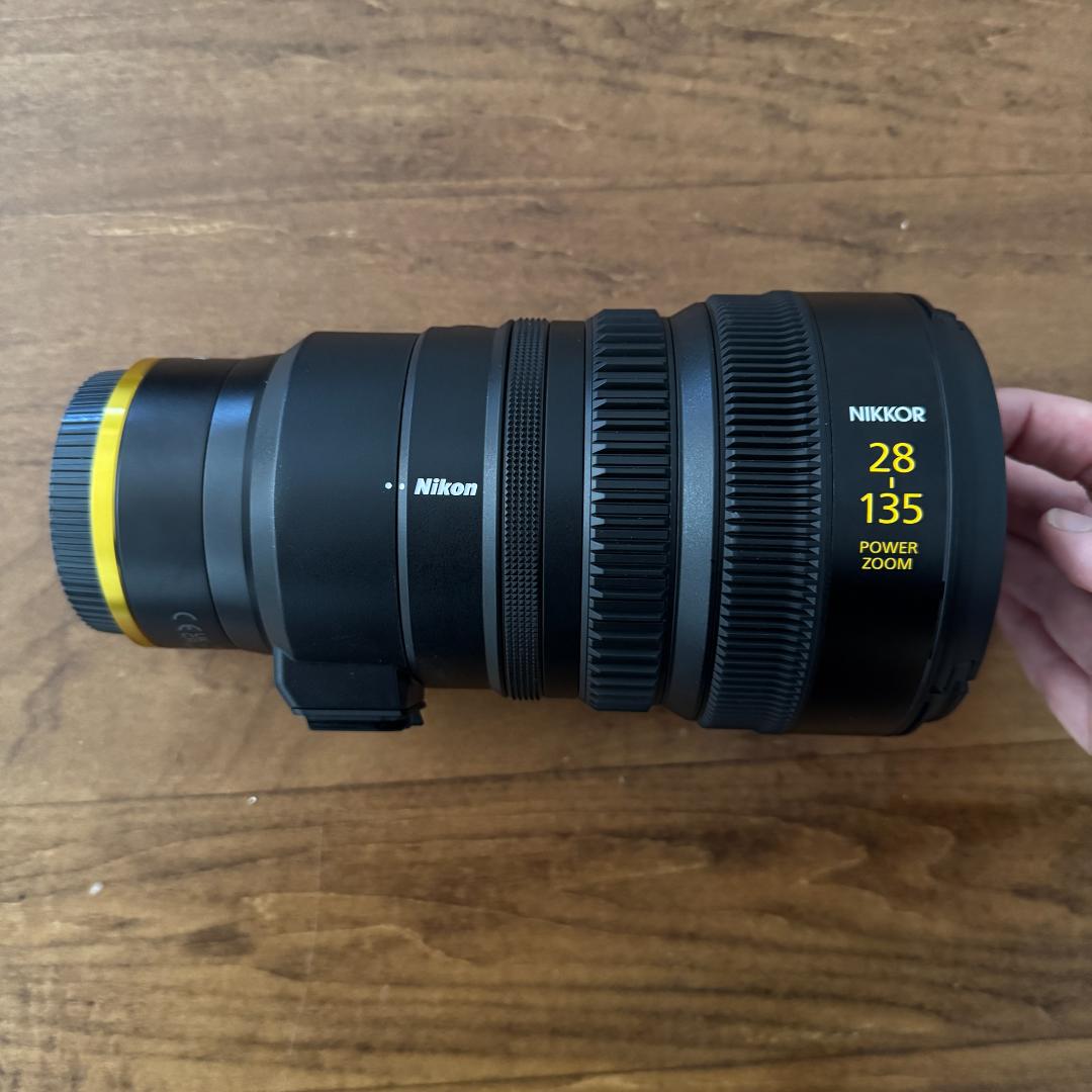 NIKKOR Z 28-135mm f/4 PZ ズームレンズ
