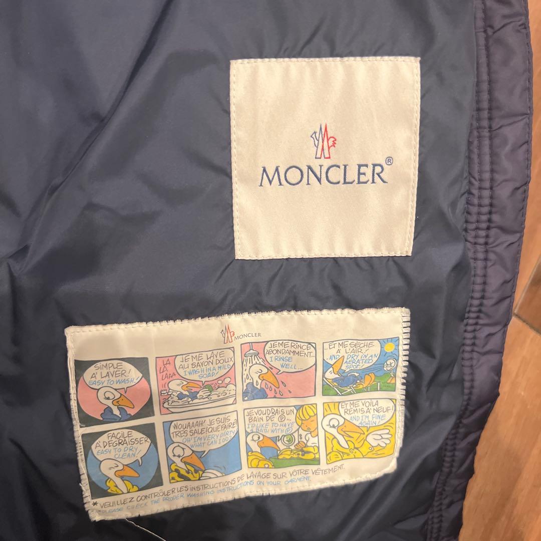 MONCLER フード付きダウンジャケット ネイビー　サイズ12A