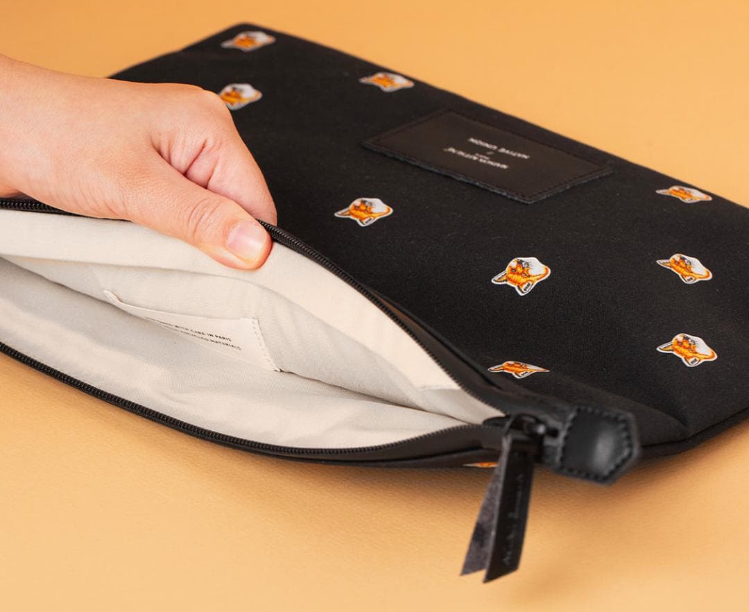 メゾンキツネ パソコンケース タブレットケース (13-14インチ)