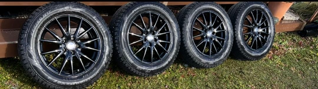 【ラビ】スタッドレスタイヤ 225/60R17 手渡し