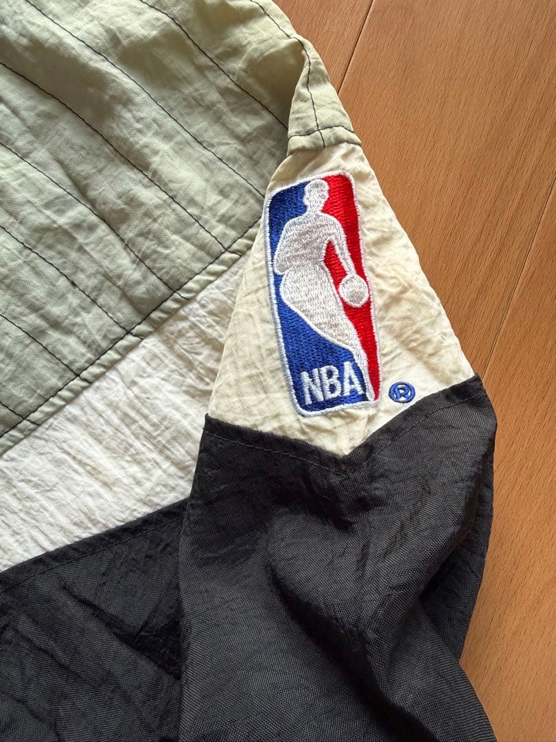 90s NBA スターター製SPURS プルオーバージャケット 中綿入り 黒