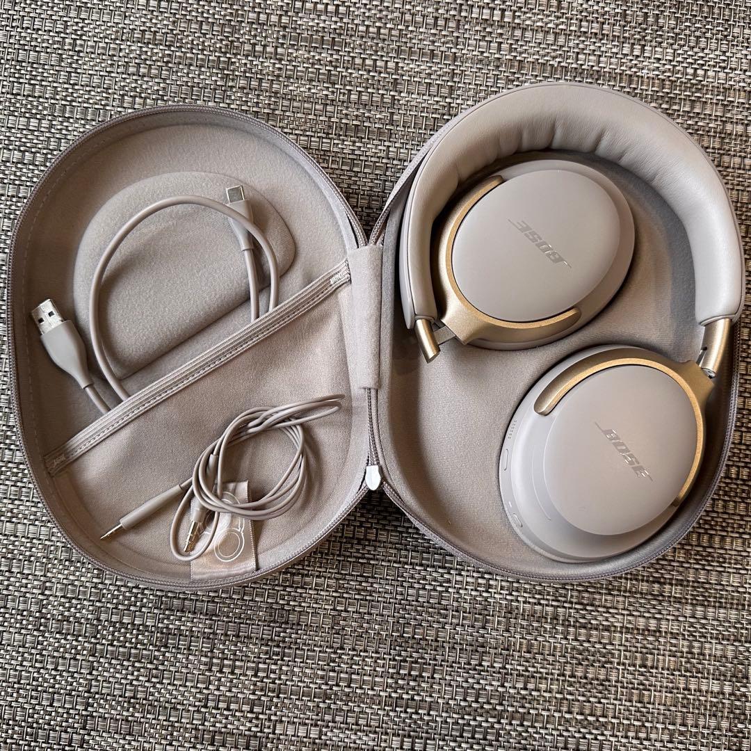 美品: Bose QuietComfort Ultraワイヤレスヘッドホン