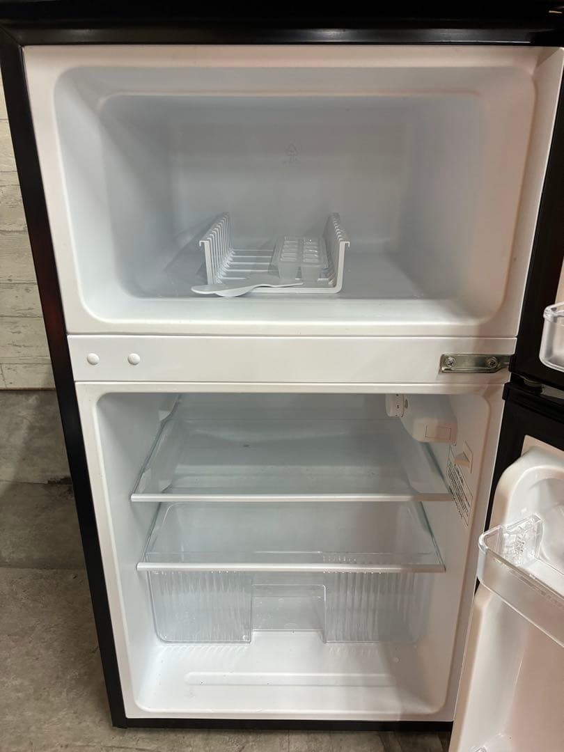 comfee ノンフロン冷凍冷蔵庫 RCT90BL(E) 2023年製