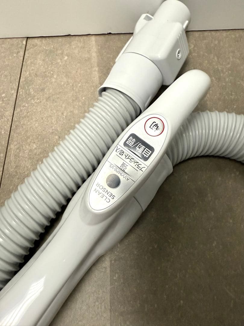 パナソニック◇紙パック式キャニスター掃除機◇MC-PJ240G-W ホワイト