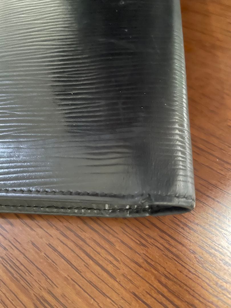 ルイヴィトン エピ ポルトフォイユ ブラザ 長財布 ノワール ブラック