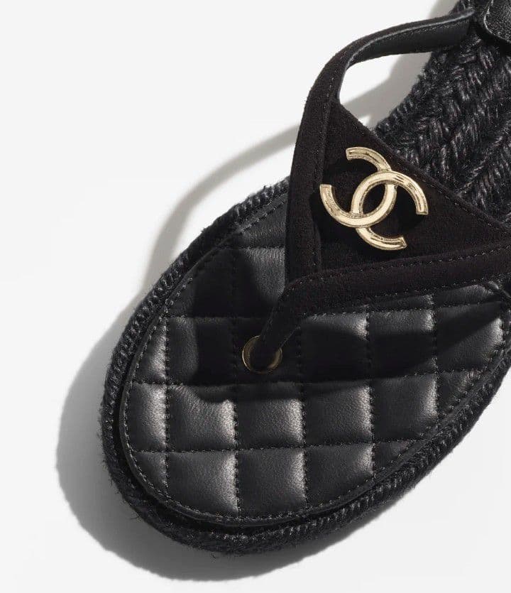 ひろし様　CHANEL　シャネル　ビーチサンダル　CCココマーク　正規新品未使用