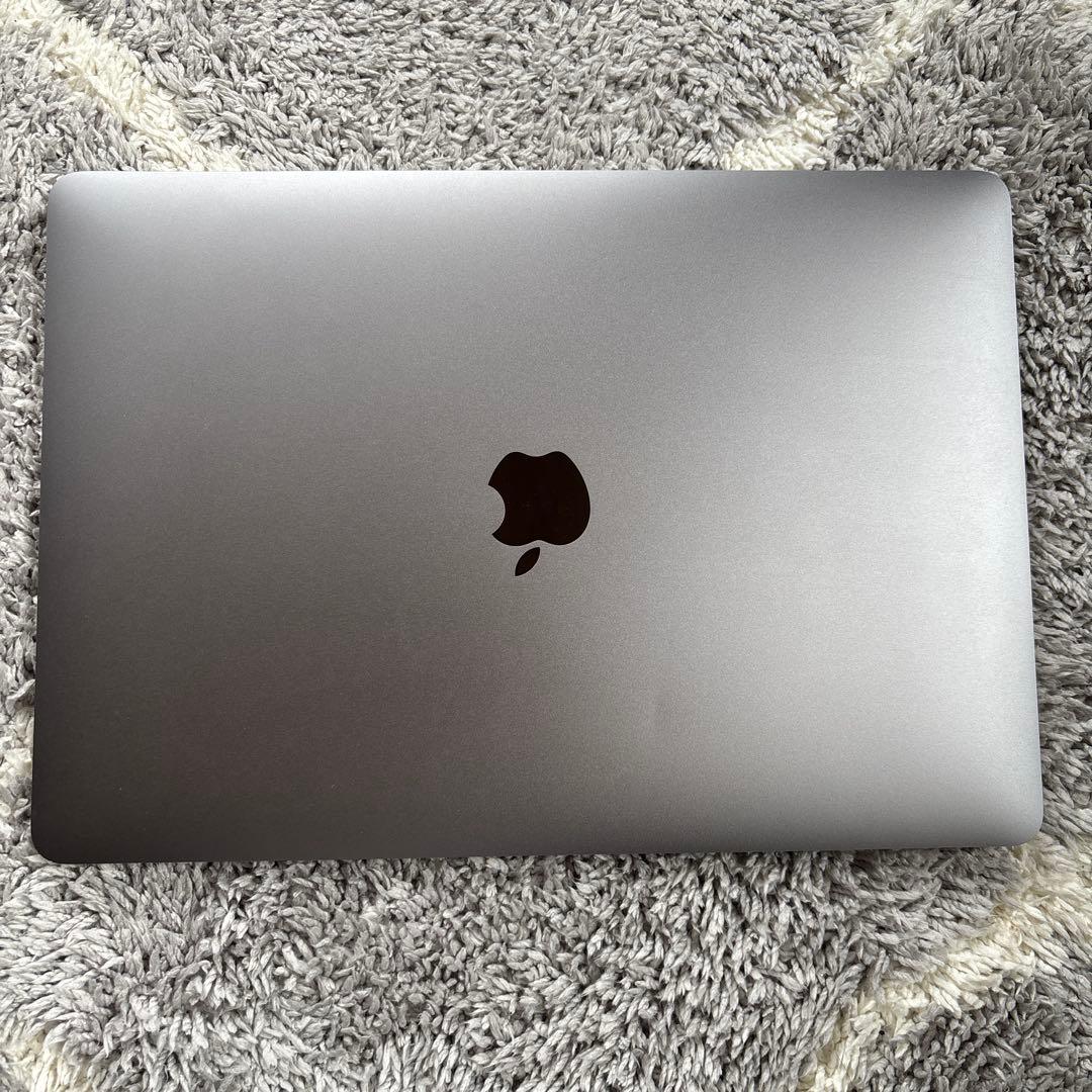Apple MacBook Air M1 2020 8GB 正規品充電器付属