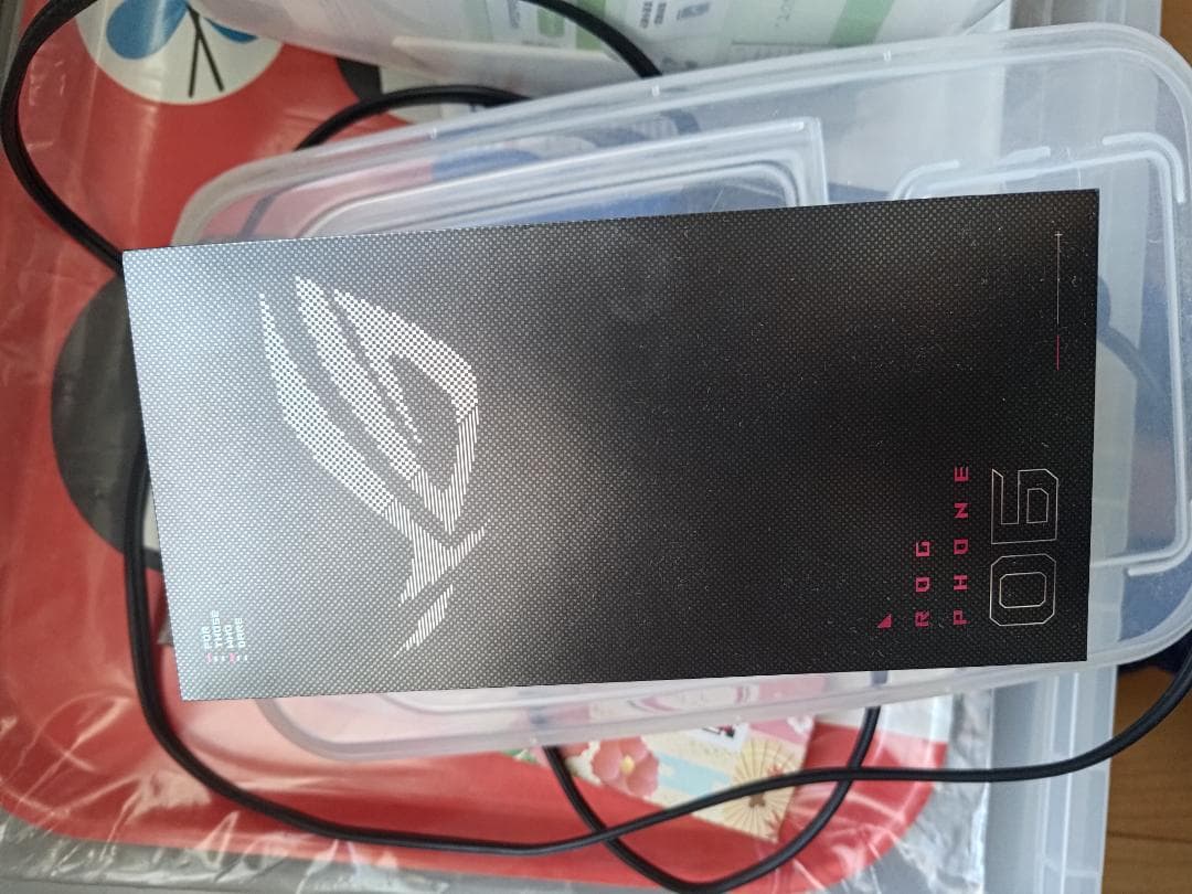 ROGhone6のスマホです