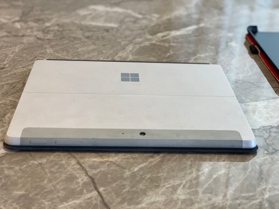 Surface Go Model:1824 64GB surfaceペン付