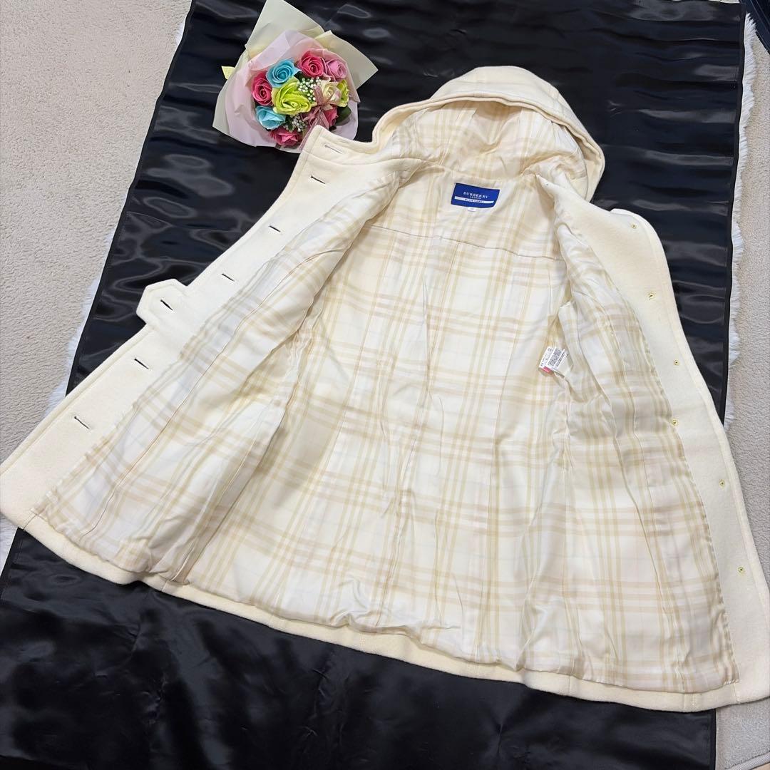 美品 BURBERRY BLUE LABALアンゴラ ホワイト フーデットコート