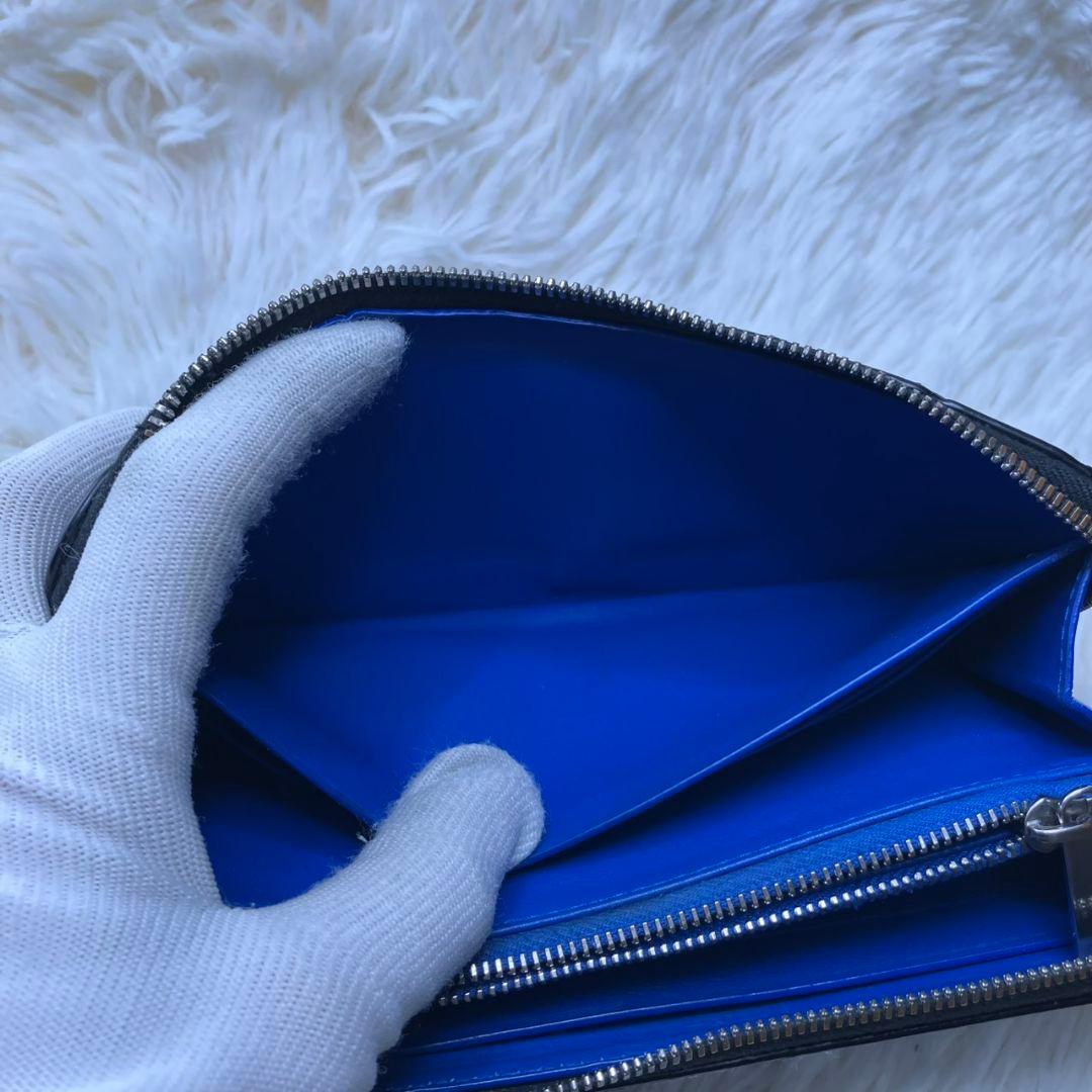 美品✨ボッテガヴェネタ マキシイントレチャート ラウンドジップ 長財布 ブラック