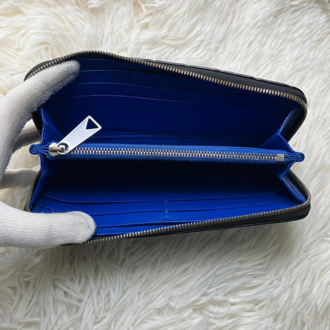 美品✨ボッテガヴェネタ マキシイントレチャート ラウンドジップ 長財布 ブラック