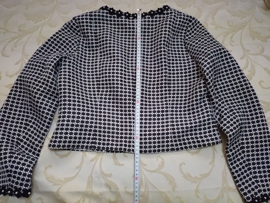 ゆんゆん様　スーパービューティー　ひざ丈ワンピースとジャケット　42