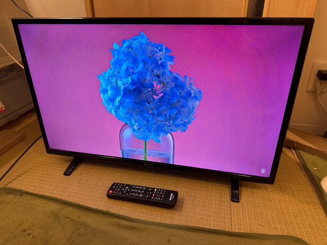 極美品！アイリスオーヤマ　LT-32C320 液晶 テレビ　32型　2021年製