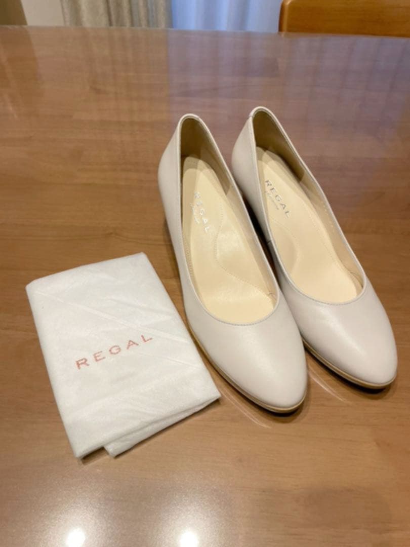 リーガルREGAL パンプス 【22.5 】【アイボリー】