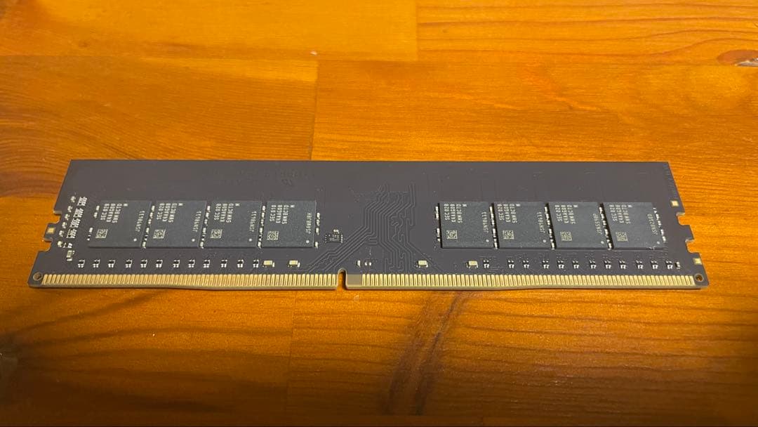 ￥2000値引き中 Lexar DDR4 32GB メモリ2枚 デュアルチャネル