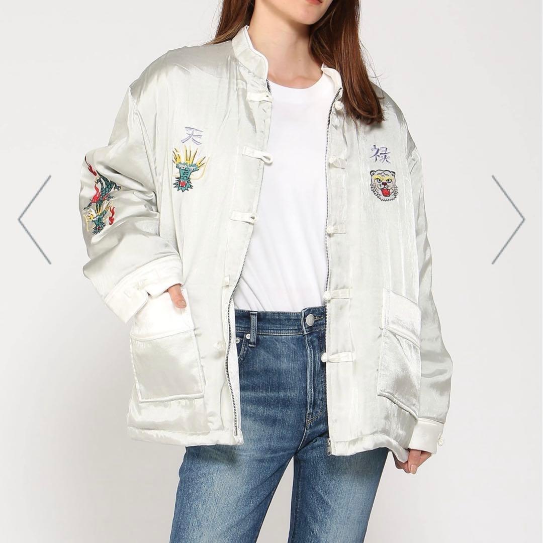 新品未使用タグ付き【RNA】チャイナスカジャン　刺繍スカジャン　シルバー　M