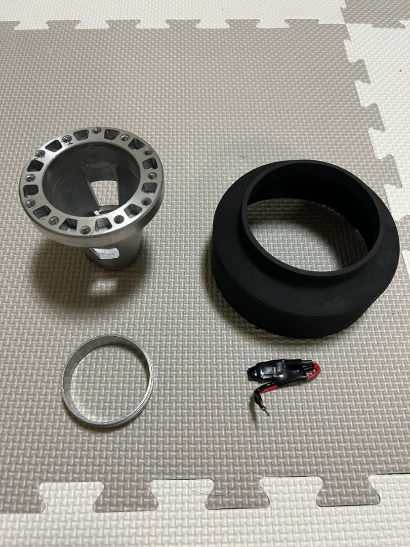 T*e様 Nardi ステアリングホイール　ジムニー　ボスあり