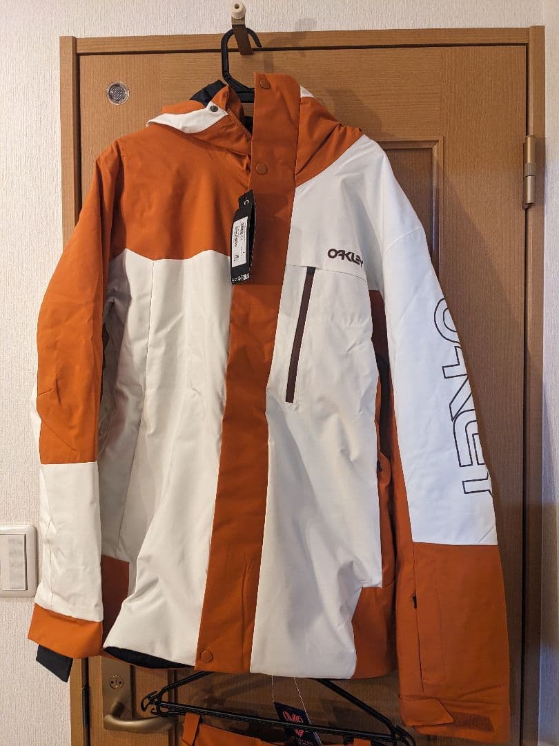 OAKLEY スノーボード　スキー　ウェア US Lサイズ上下セット