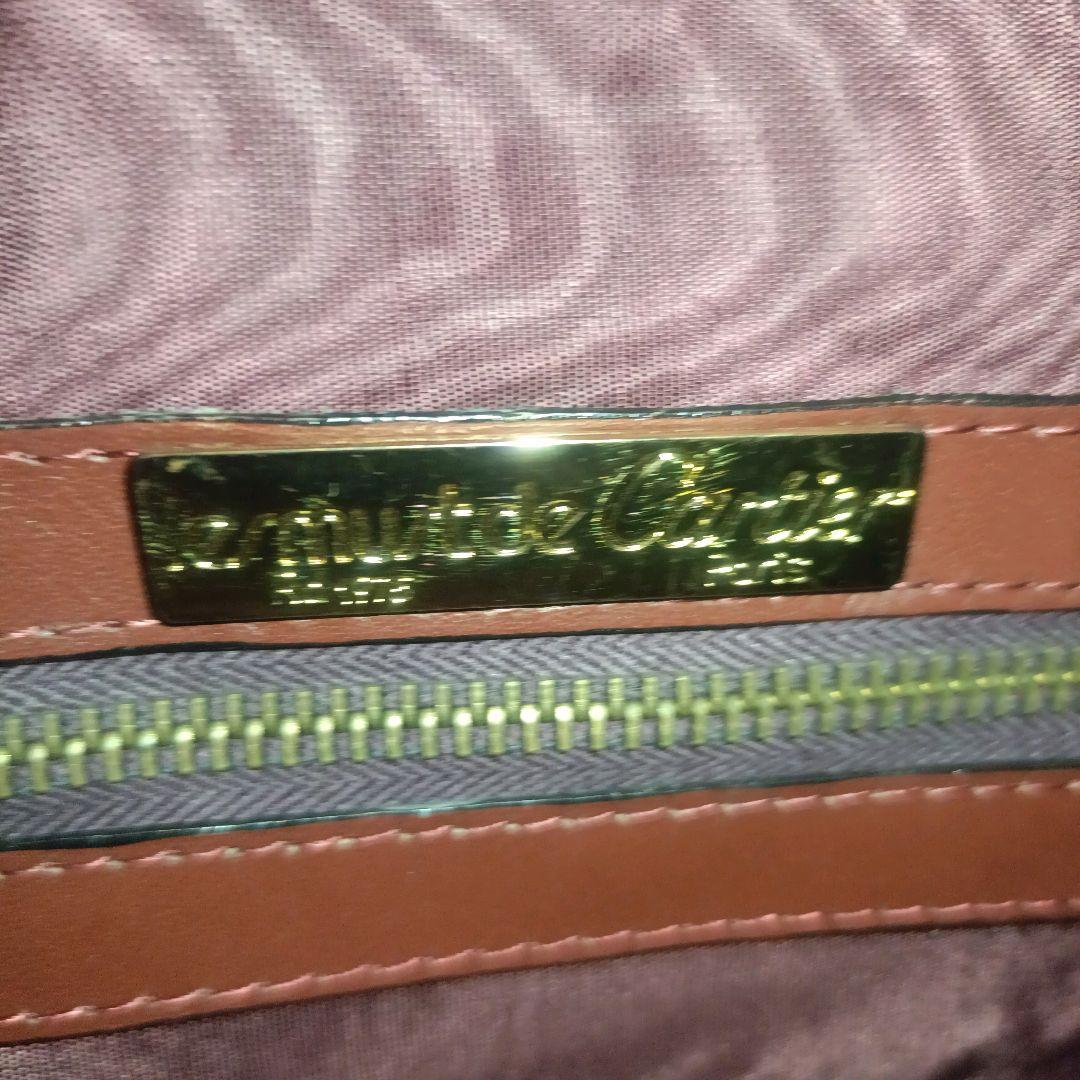 ✨mast de Cartier マストライン カデナ付き ミニボストンバッグ