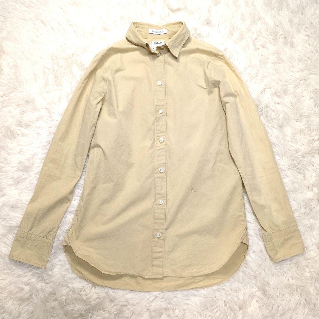 美品✨マディソンブルー マダムシャツ B刺繍 長袖 ベージュ 02