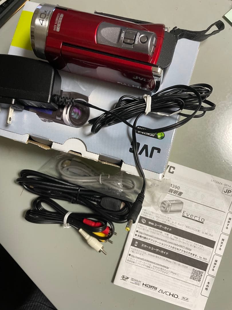 JVC フルHD ビデオカメラ 40倍ズーム　ほとんど使用なし