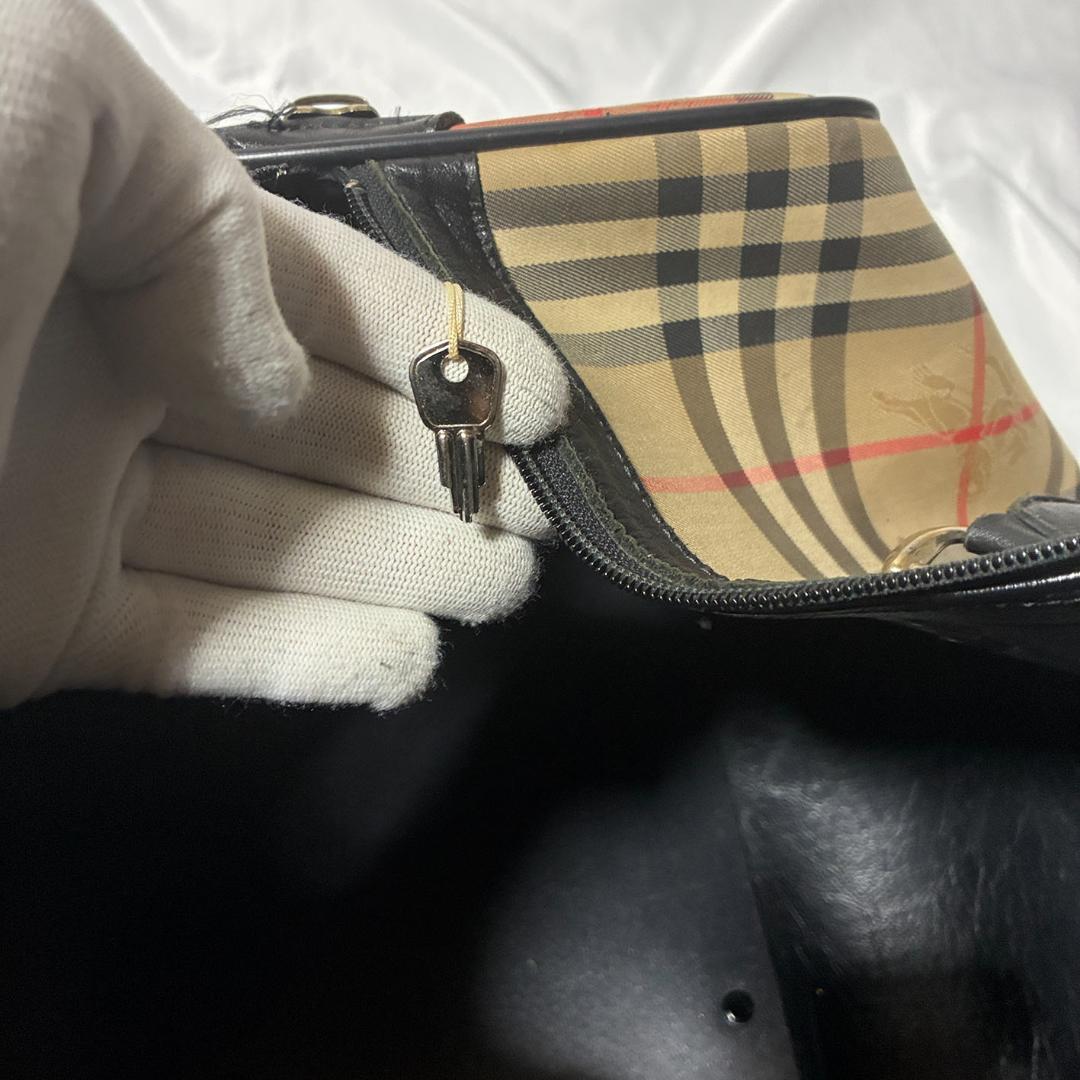 Burberrys ボストンバッグ 大容量 ノバチェック ブラック×ベージュ