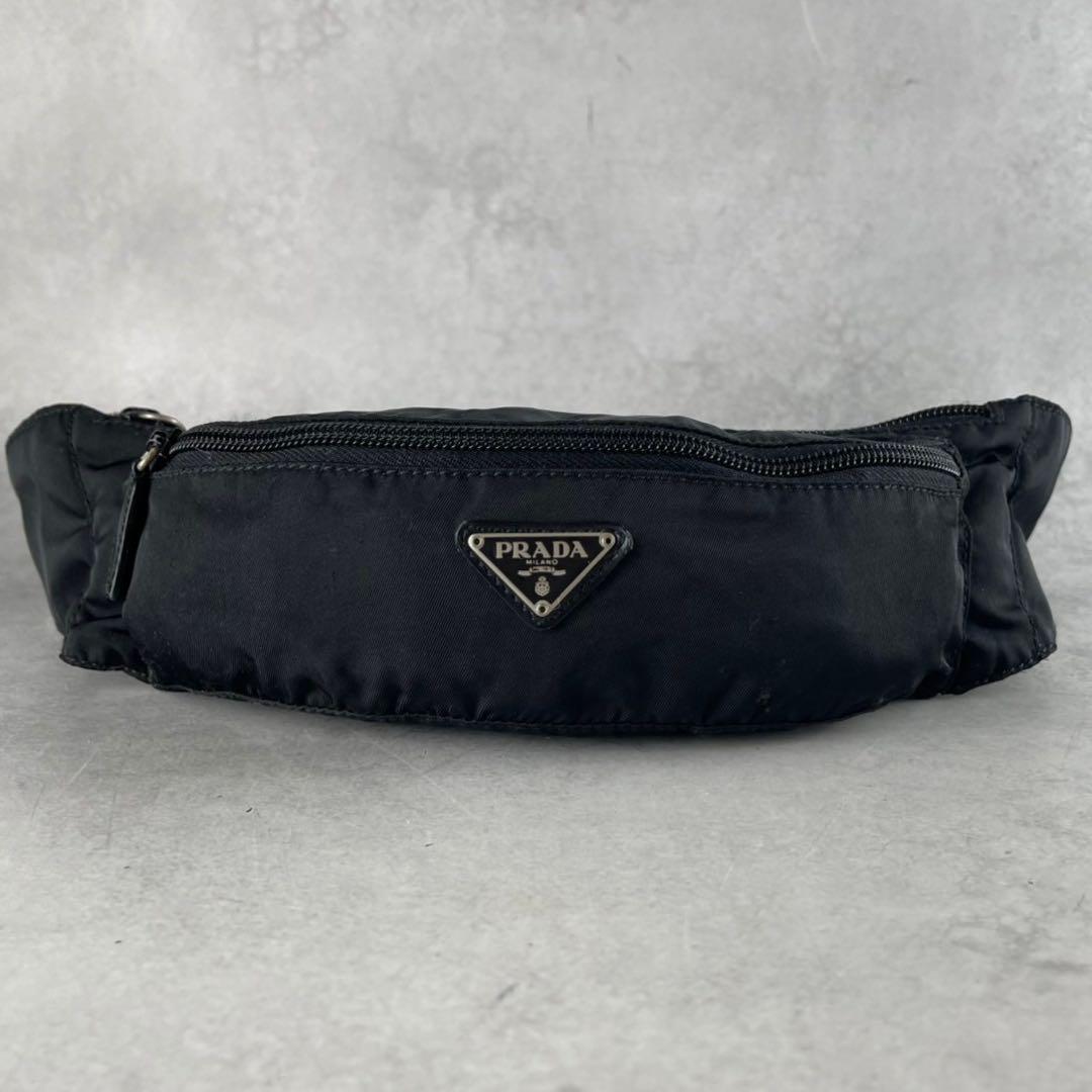 美品✨PRADA ボディーバッグ ショルダー ウエストポーチ 三角ロゴ 黒