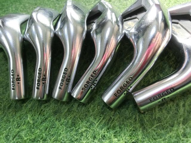 Callaway LEGACY V FORGED アイアン 5〜PWまでの6個
