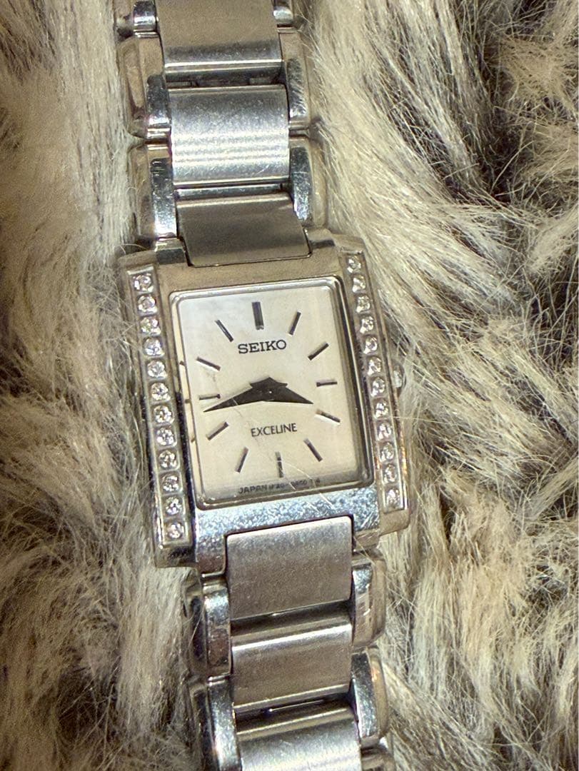 【動作未確認】セイコー エクセリーヌ スクエアダイヤ ダイヤベゼル 腕時計