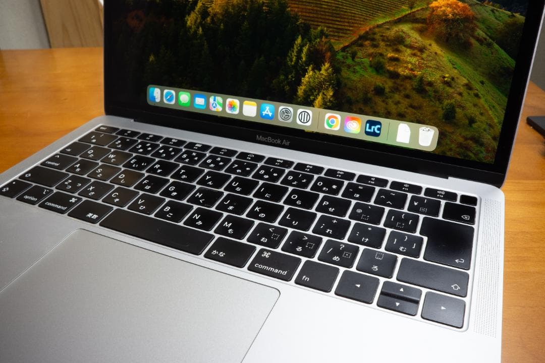 MacBookAir13インチ・2018年★バッテリー正常、208回