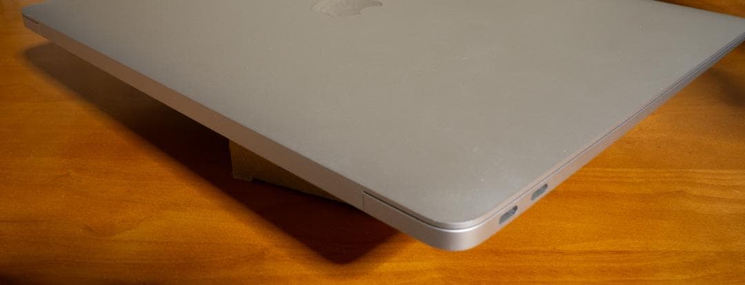 MacBookAir13インチ・2018年★バッテリー正常、208回