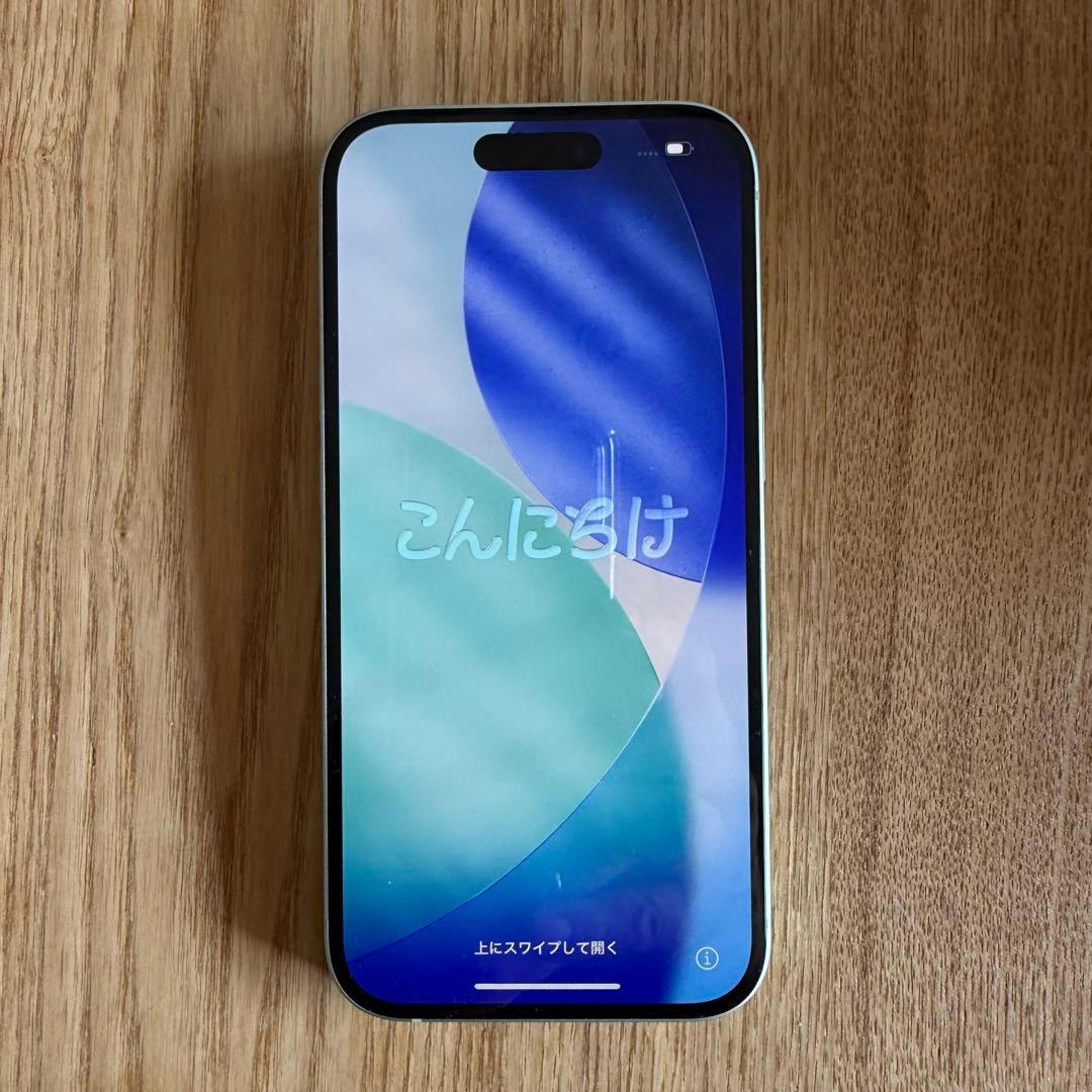 R134　iPhone15 128GB グリーン　SIMフリー