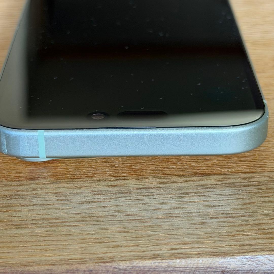R134　iPhone15 128GB グリーン　SIMフリー