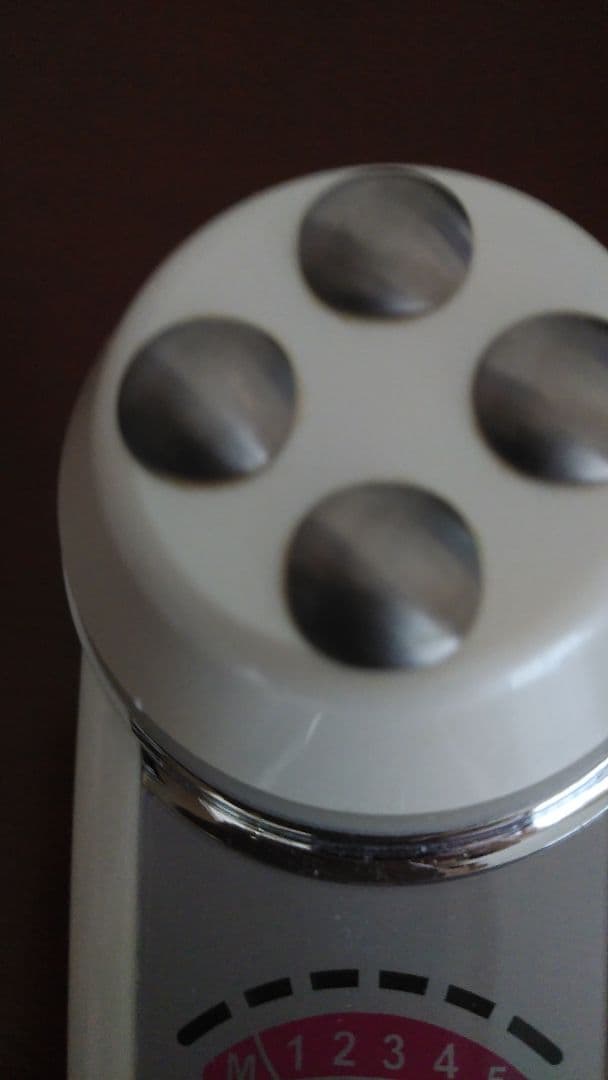 ベレガ　セルキュア４Tplus　美顔器