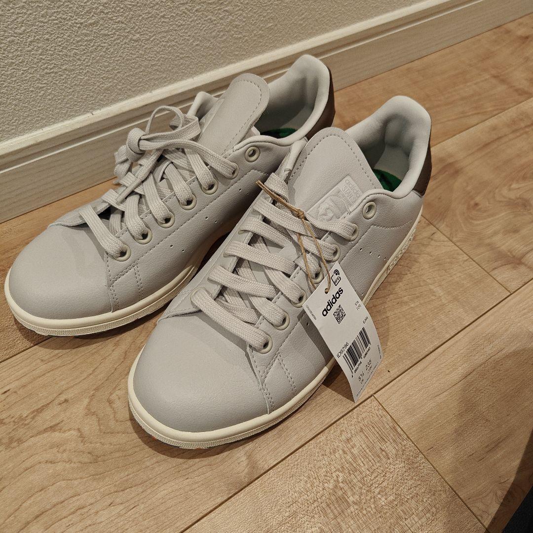 送料無料新品☆スタンスミスゴルフシューズ☆23.5センチ激レアカラー