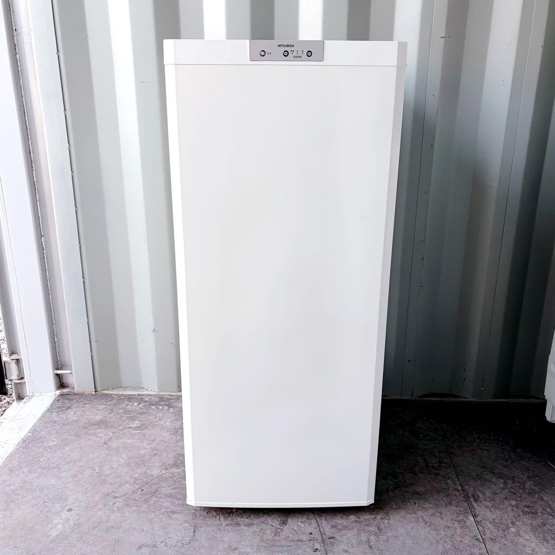 運搬取付無料！ホワイト純正MITSUBISHI大容量スリム冷凍庫！完動超美品！
