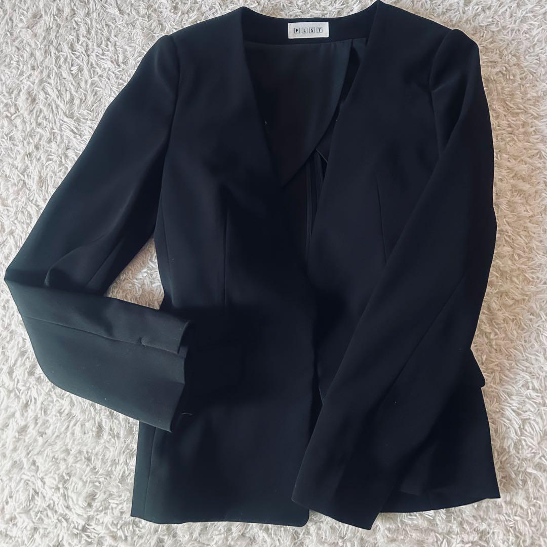 PLST レディースパンツスーツ　ブラック