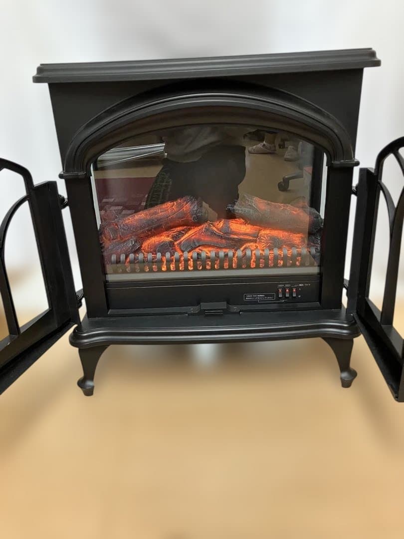 【る5】ニトリ ワイド 暖炉型 ファンヒーター