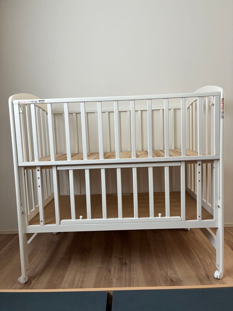 KATOJI ハイポジションベビーベッド アーチ　ホワイト　カトージ　説明書付き