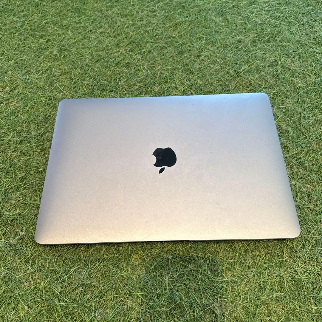 MacBook Air2019シルバー ジャンク品