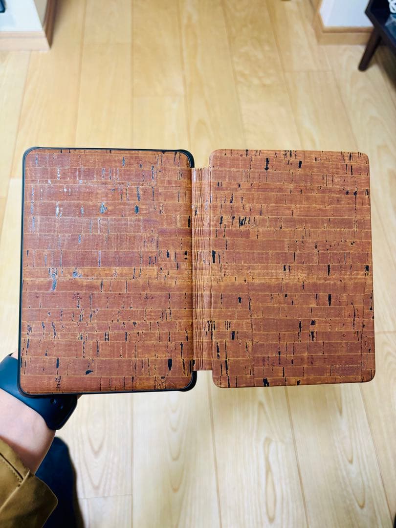 Kindle Paperwhite (第10世代) 32GB カバー付き