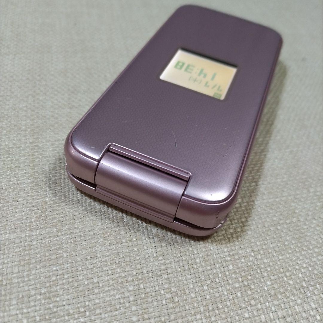 ドコモ　らくらくホンF-01M　ガラケー携帯　中古