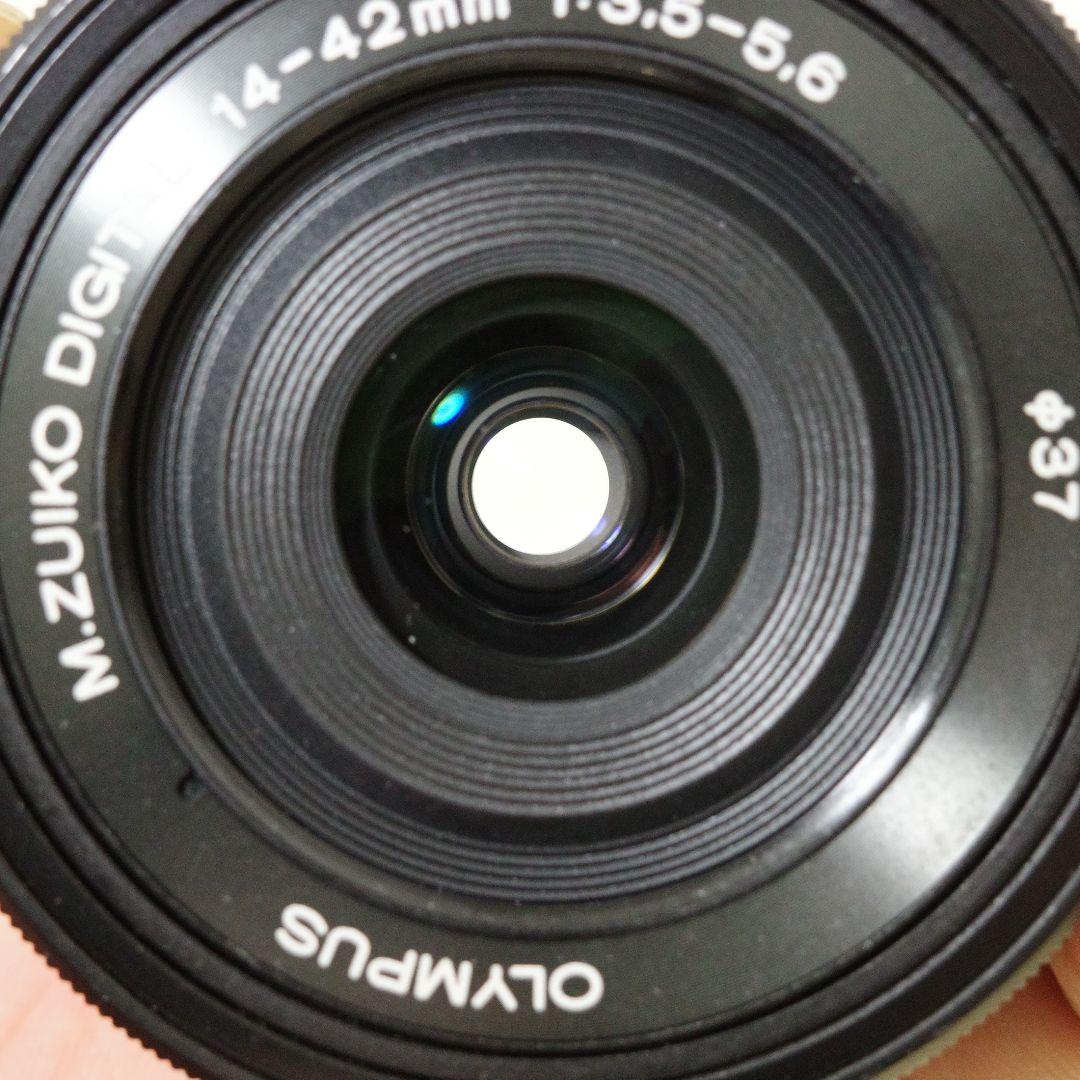 OLYMPUS OM-D E-M10 EZダブルズームキット