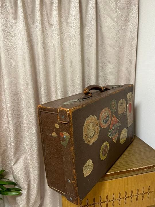 あすてるるる13　お値下げ✴︎レトロトランク　お洒落