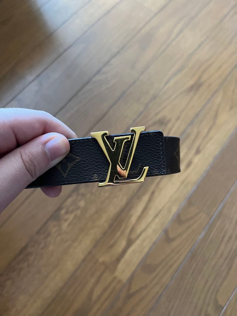 カ*ニ様 ルイヴィトンベルト リバーシブル